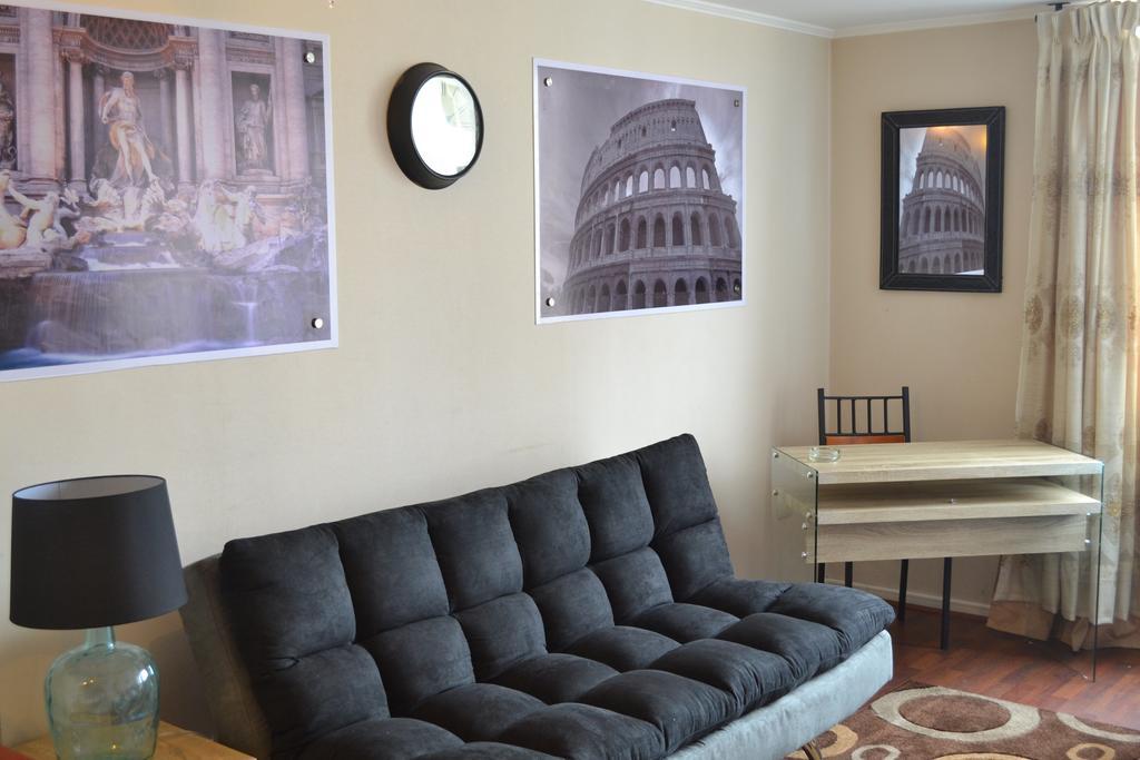 Departamento En Santiago Centro- Metro- Amoblado- Arriendo Diario- Turistico- Economico — Fotos 3